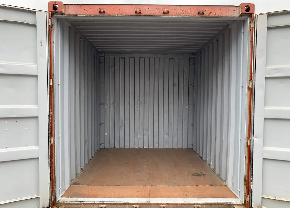Contenedor de envío usado de 10 pies - Imagen 9